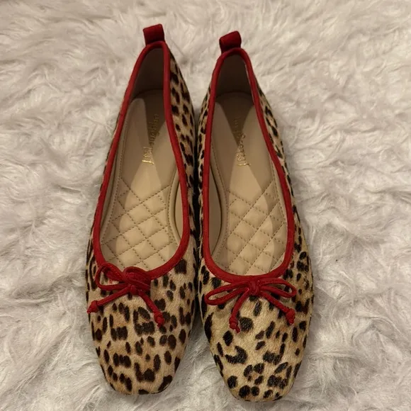 J. McLaughlin Leopard Print Ballet Flats with Red Trim size 7 1/2 NWT