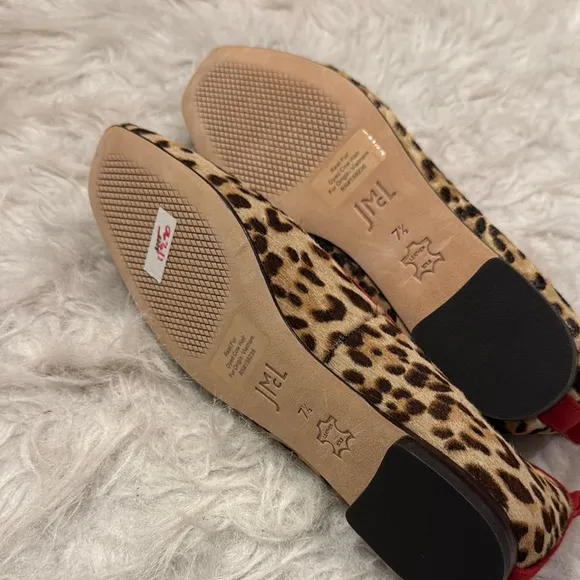 J. McLaughlin Leopard Print Ballet Flats with Red Trim size 7 1/2 NWT