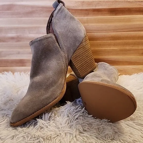 JEFFREY CAMPBELL ROSEE SUEDE BOOTIES TAUPE WOMENS SIZE 10 NWOB