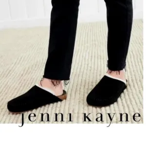 Jenni Kayne Black Slippers with fur