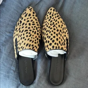 Jenni Kayne Leopard Print Women's Slides sz 39