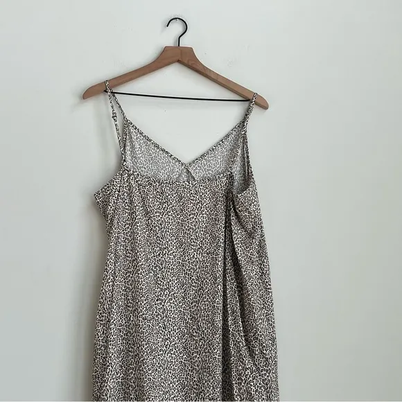 JENNI KAYNE  Leopard Slip Dress Size XXL Quiet Luxury Animal Print V-neck Maxi