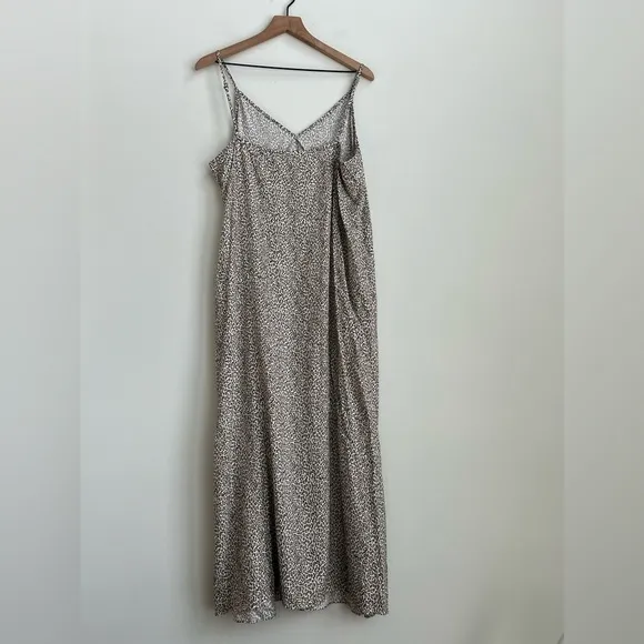 JENNI KAYNE  Leopard Slip Dress Size XXL Quiet Luxury Animal Print V-neck Maxi