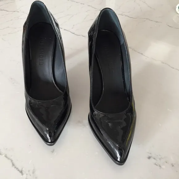 JIL SANDER: Pump, black patent leather  (Size 7)