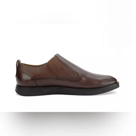 John Fluevog SNAPPY SNAZZY SLIP-ON LEATHER SHOE Color: Brown/Orange Size: 9