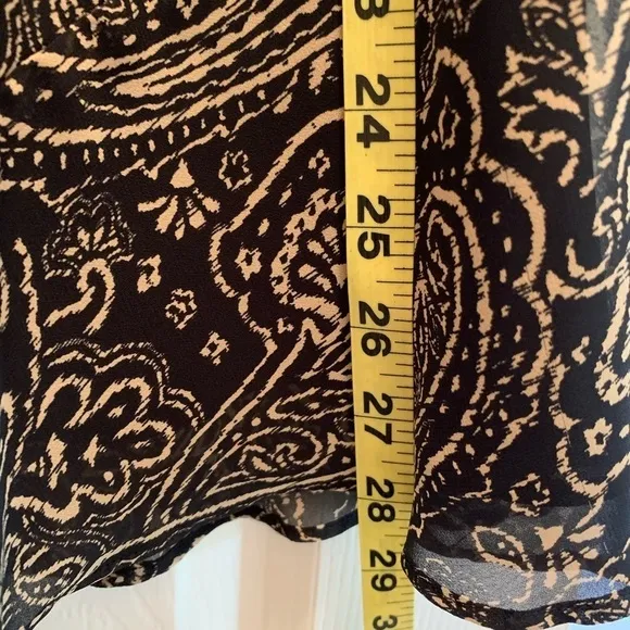 JONES NEW YORK Collection paisley print column midi skirt neutral minimalist