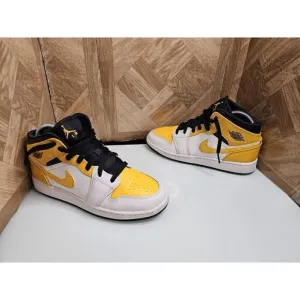 Jordan 1 Mid Women's University Gold Yellow Size 7.5.  623