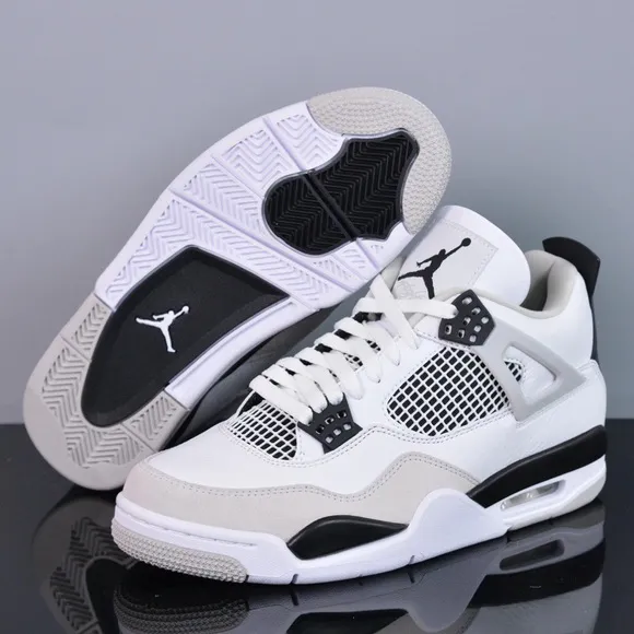 Jordan 4 Military Black Air Sneakers