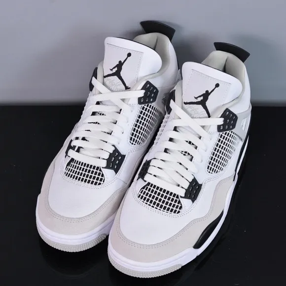 Jordan 4 Military Black Air Sneakers