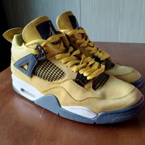 Jordan 4 Retro  Lightning Men's Size 11.5
