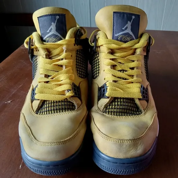 Jordan 4 Retro  Lightning Men's Size 11.5