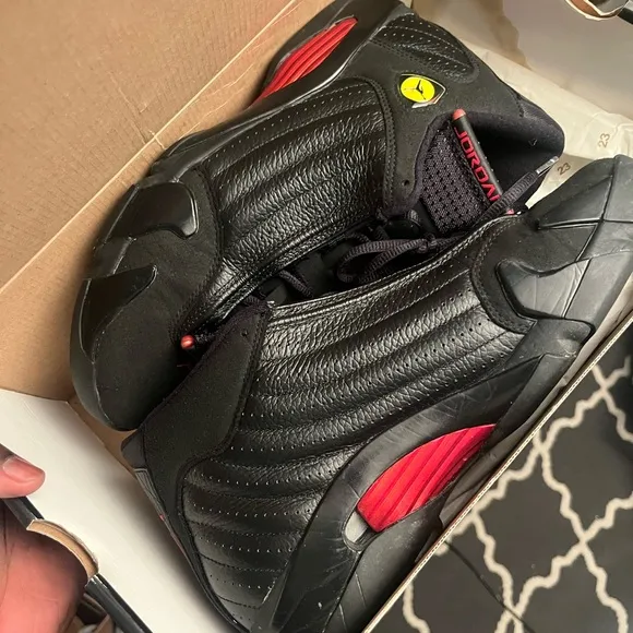 Jordan last shot xiv  Men's Black and Red Sneakers