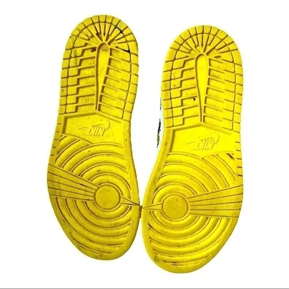 𝅺JORDAN Youth Air 1 Mid Gs Dynamic Yellow Size US 1Y
