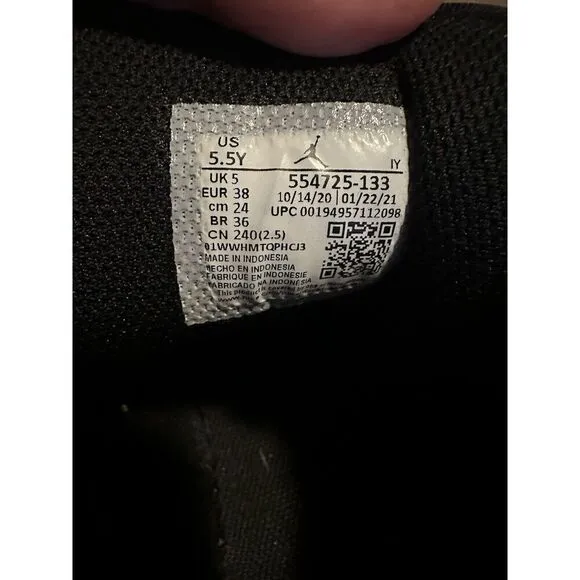 Jordan 1 Mid - Arctic Orange black Toe (GS), Youth Size 5.5