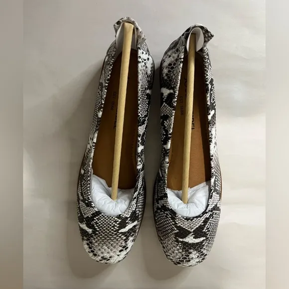 Josef Seibel ballet flats with snakeskin print genuine leather flat EU37 US6/6.5