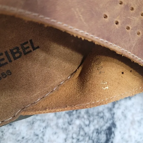 JOSEF SEIBEL MAVERICK 05 FLIP FLOPS