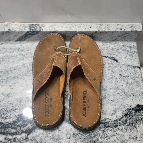 JOSEF SEIBEL MAVERICK 05 FLIP FLOPS