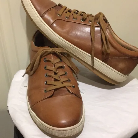 Joseph Abboud mens Leather lace up dressy Sneaker shoes size 11 camel