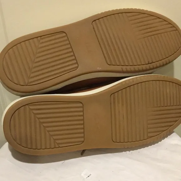Joseph Abboud mens Leather lace up dressy Sneaker shoes size 11 camel