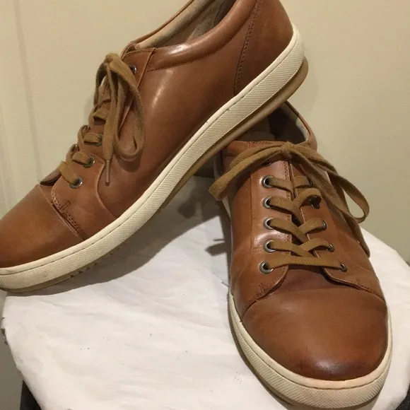Joseph Abboud mens Leather lace up dressy Sneaker shoes size 11 camel