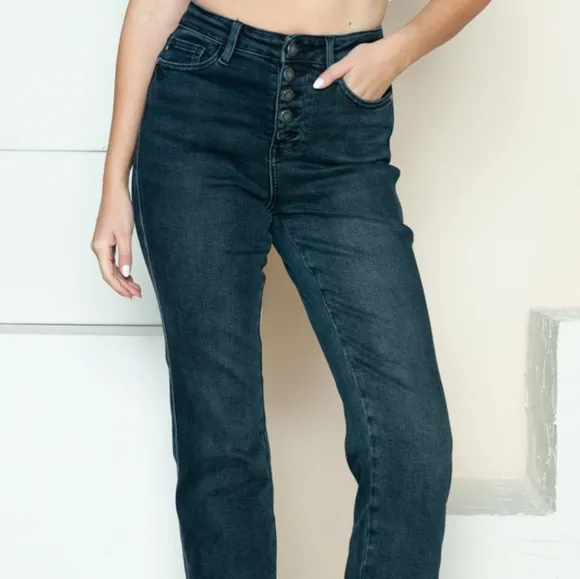 Judy Blue High-Ris Button Fly Boyfriend Jeans Straight Leg Torn Hem Denim Pants