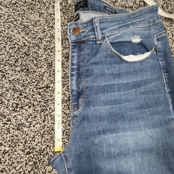 judy blue skinny fit jeans Destruction Raw Hem Frayed Ends Stretch Women's 18W