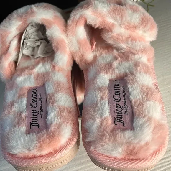 Juicy Couture JC Hero Pink Fuzzy Slide Top Close Slippers Slides Sz 6.5-7.5 New