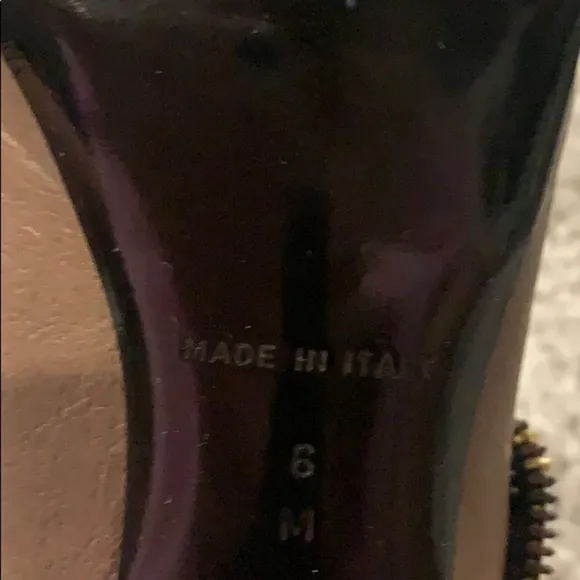 JUICY Couture leather ankle boots