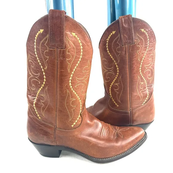 Justin Women Size 9.5 Brown Leather Western Boot 4936  Imperfect printed inside