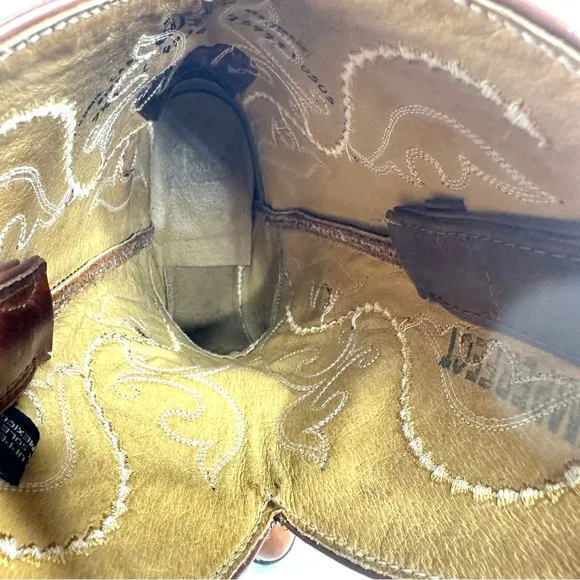 Justin Women Size 9.5 Brown Leather Western Boot 4936  Imperfect printed inside