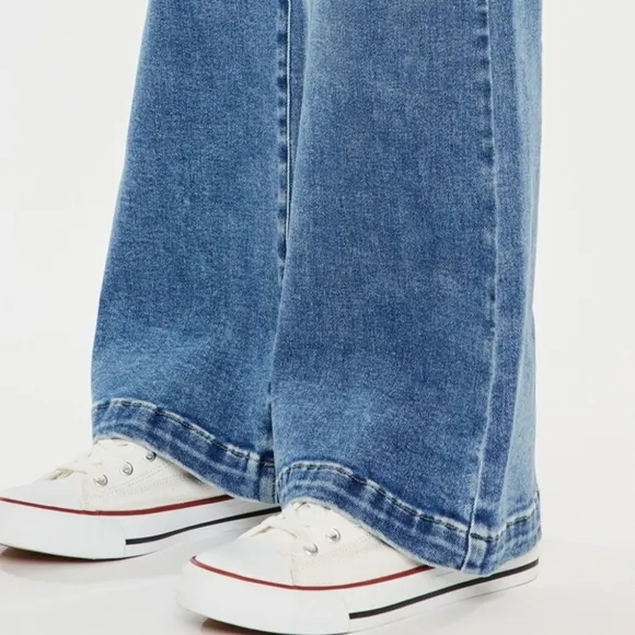 KanCan High-Rise Waist Pants Wide Leg Flare Relaxed Fit Boyfriend Jeans Denim