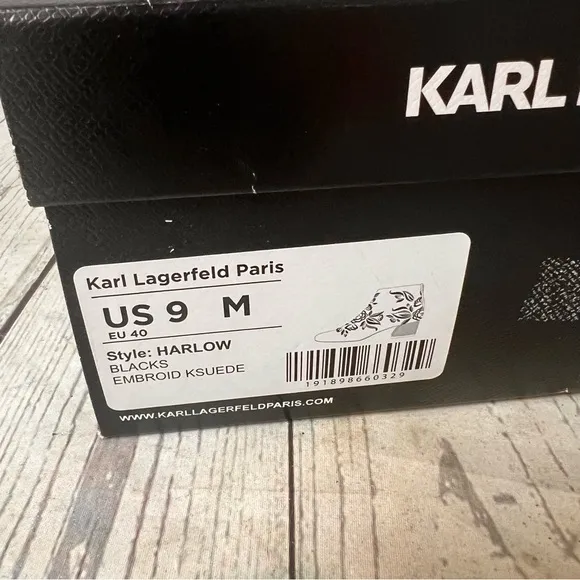 Karl Lagerfeld Harlow Suede Floral Embroidered Bootie Ankle Boots 9 Black Green