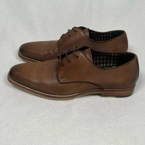 Karl Lagerfeld Paris Derby Lace-Up Leather Dress Shoes in Cognac Size 8.5 (US)