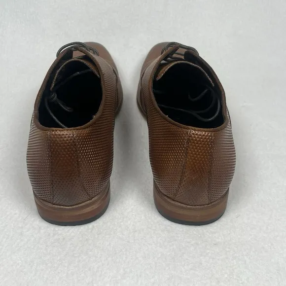 Karl Lagerfeld Paris Derby Lace-Up Leather Dress Shoes in Cognac Size 8.5 (US)