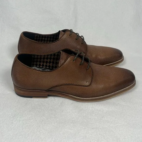 Karl Lagerfeld Paris Derby Lace-Up Leather Dress Shoes in Cognac Size 8.5 (US)