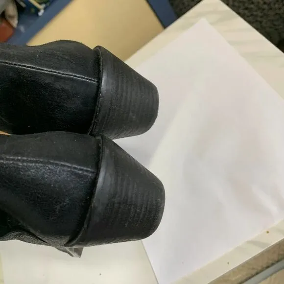KDB black genuine leather ankle boots booties sz 7 womens