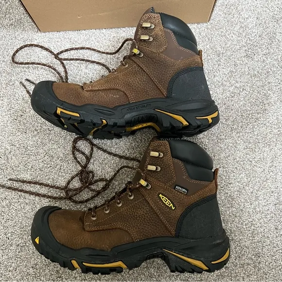 KEEN 9.5 WIDE Utility Men's MT Vernon 6&quot; Soft Toe Waterproof Work Boots