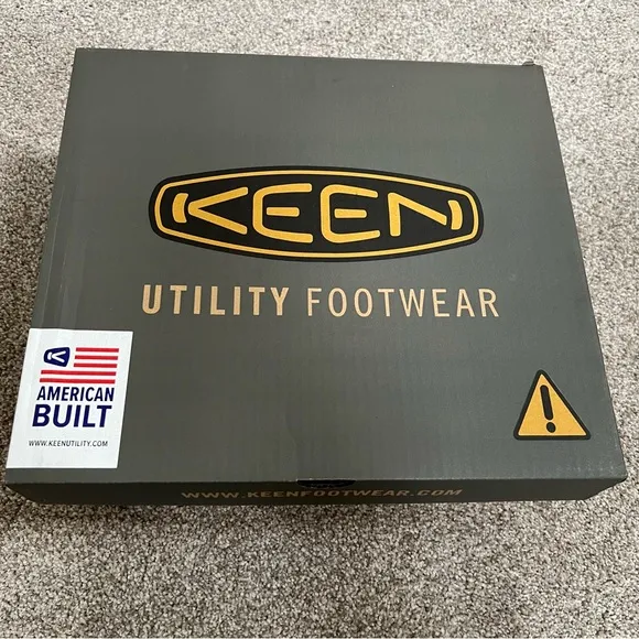 KEEN 9.5 WIDE Utility Men's MT Vernon 6&quot; Soft Toe Waterproof Work Boots