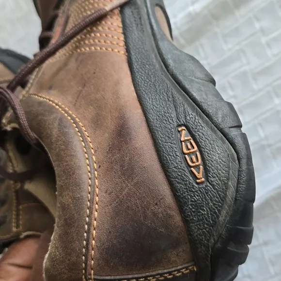 Keen Austin Men's Brown Hiking Shoes Outdoor