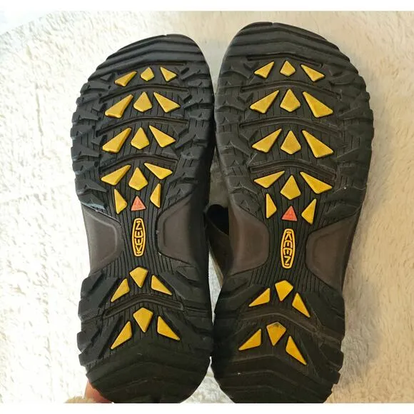 KEEN Brown Sz10.5 US EU44 Targhee 3 Slide Fisherman flat slippers. Beach. Comfy