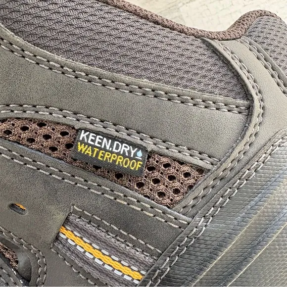 Keen Men’s Size 14D Lansing Mid Steel Toe Mid Lace Up Boots Waterproof