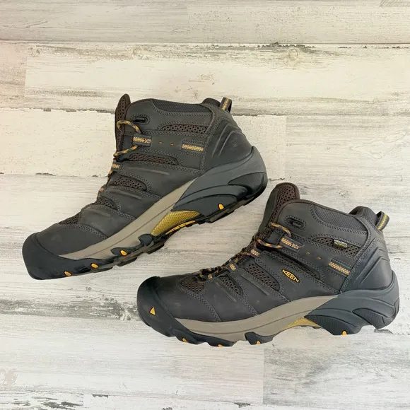 Keen Men’s Size 14D Lansing Mid Steel Toe Mid Lace Up Boots Waterproof