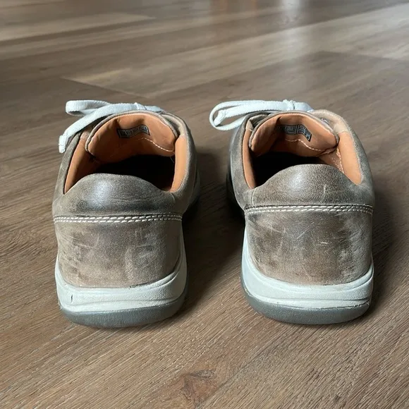 Keen Presidio ll Brown Leather Hiking Outdoor Camping Shoes Women Size 9.5