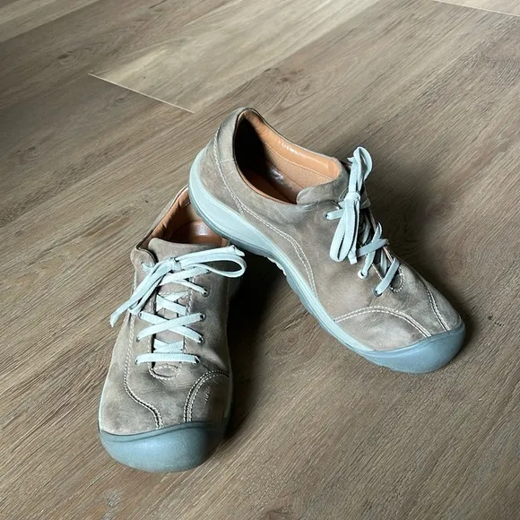 Keen Presidio ll Brown Leather Hiking Outdoor Camping Shoes Women Size 9.5