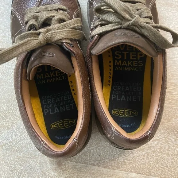 Keen Presido Brown Tan Leather Oxford Sneaker Waterproof Cushioned Supportive