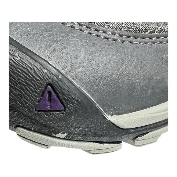 Keen Saltzman WP Low Outdoor Hiking Shoes Womens Size 5 EUR 35 Magnet Purple
