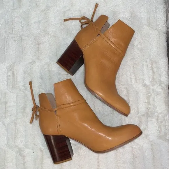 Kelsi Dagger Brooklyn Wellesley Ankle Boots Size 10