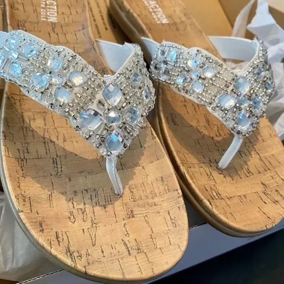 Kenneth Cole Jewel GlamAthon Flip Flop Sandal NIB