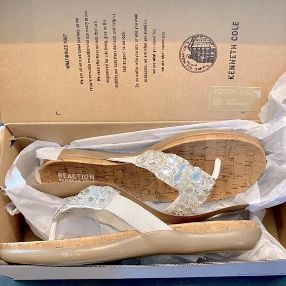 Kenneth Cole Jewel GlamAthon Flip Flop Sandal NIB