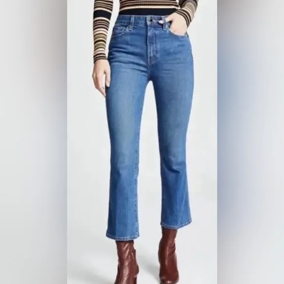 Khaite The Benny Crop Flare Jeans in Mid-Wash Blue - 29‎